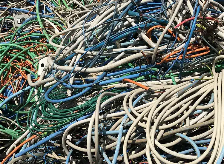 commercio-di-metallo-a-liscate servizio-di-ritiro-cavi-elettrici-milano-monza
